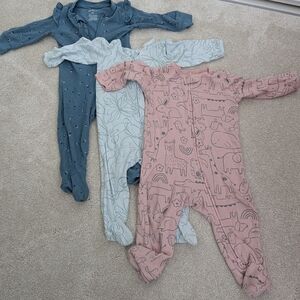 Carter Bundle Of 3 Onsie - 9 M